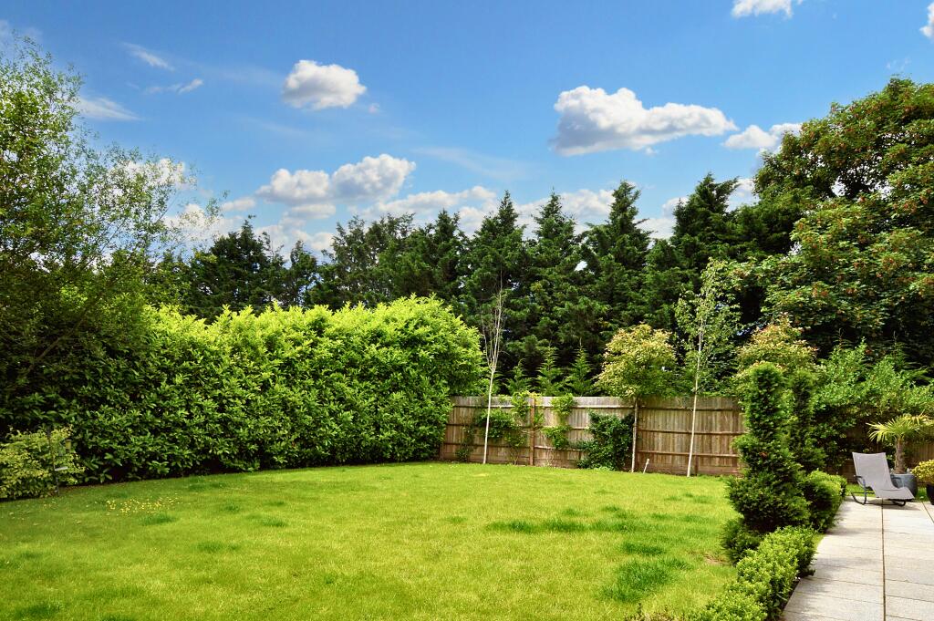 Additional image 7 of Mayflower Road, St Albans, AL2