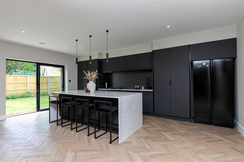 Additional image 29 of The Meads, Bricket Wood, St. Albans