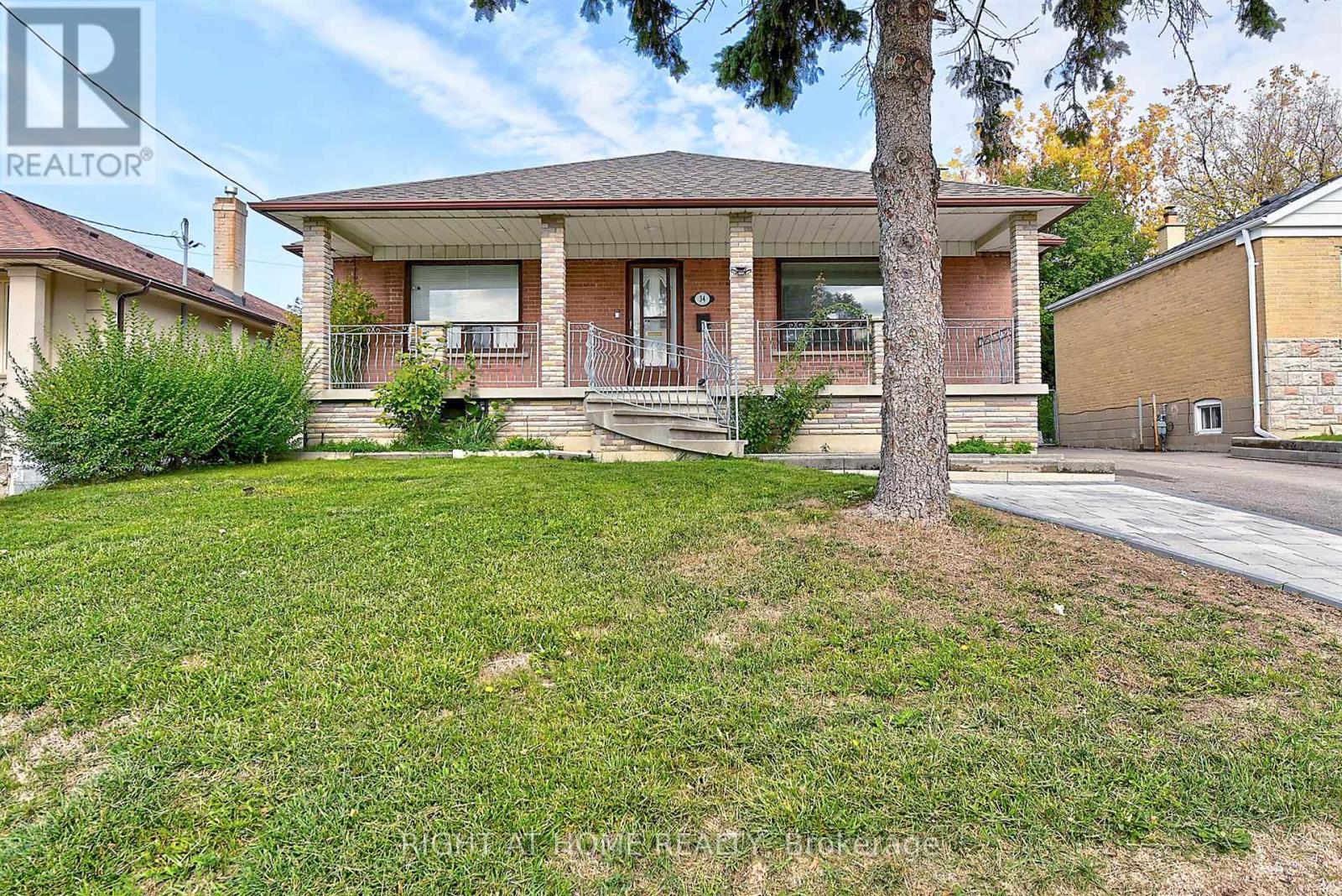 34 WILLIAM CRAGG DRIVE|Toronto (Downsview-Roding-CFB), Ontario M3M1T9