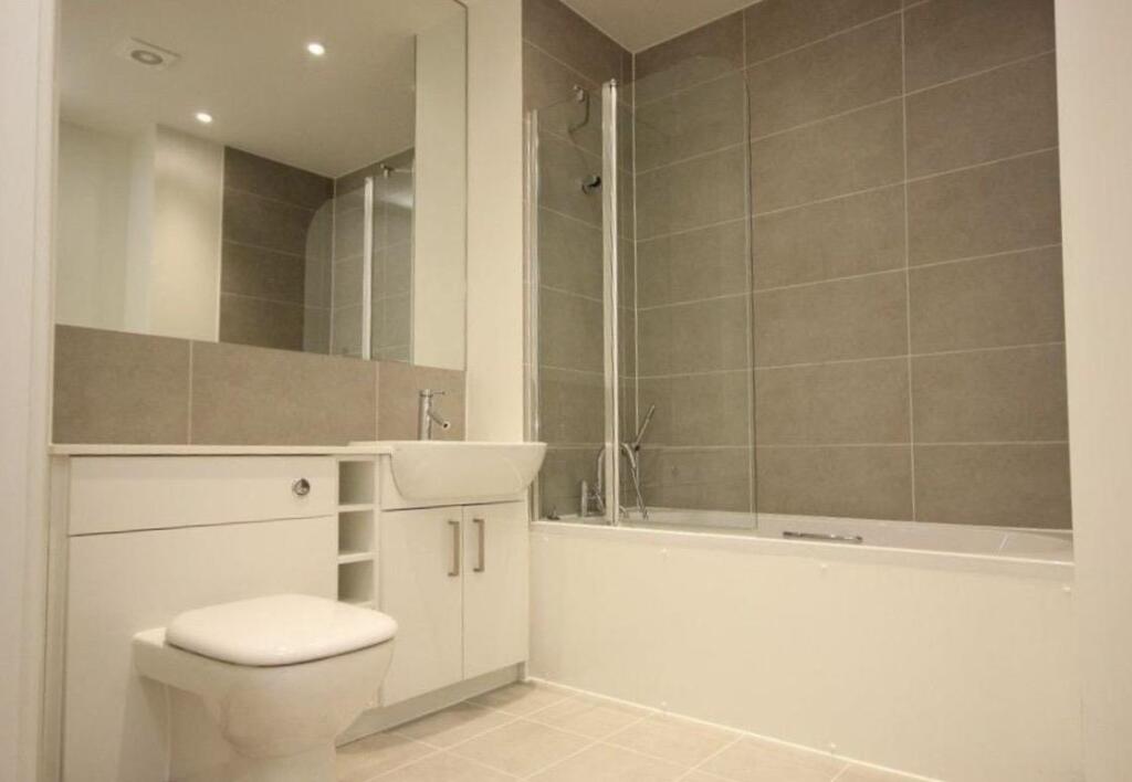 Additional image 11 of Town Centre, Hatfield