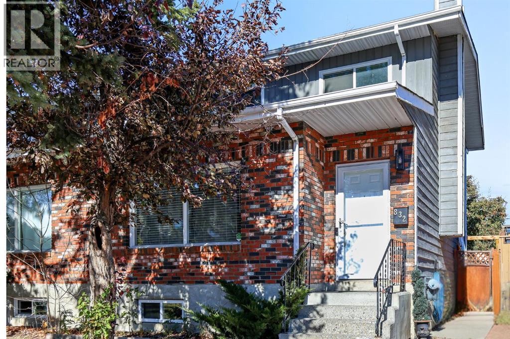 832 68 Avenue SW|Calgary, Alberta T2V0N4