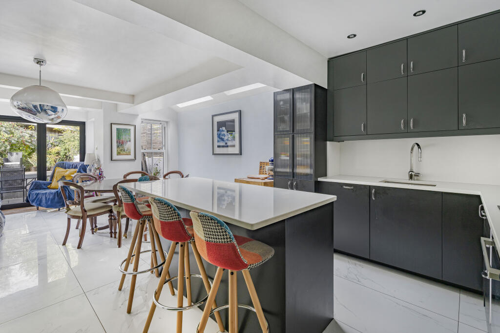 Additional image 4 of Ramsbury Road, St Albans, Hertfordshire, AL1