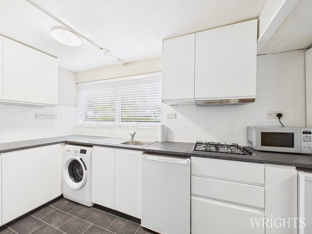 Additional image 4 of Roe Green Close, Hatfield