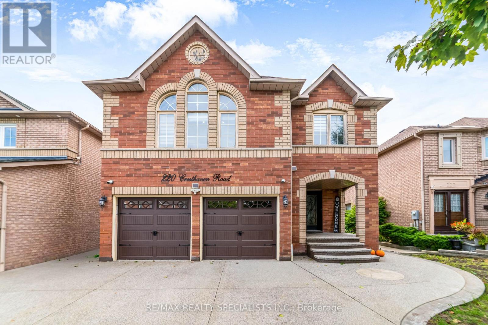 Property image for 220 CRESTHAVEN ROAD|Brampton (Snelgrove), Ontario L7A1G5