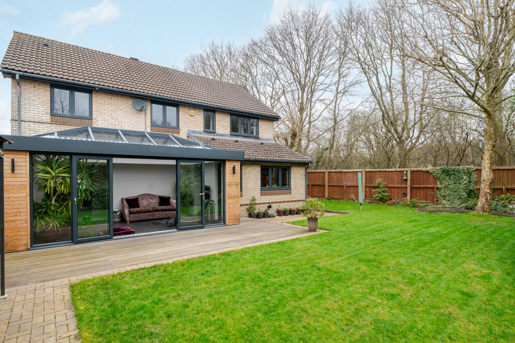 Additional image 13 of Perham Way, St. Albans, AL2