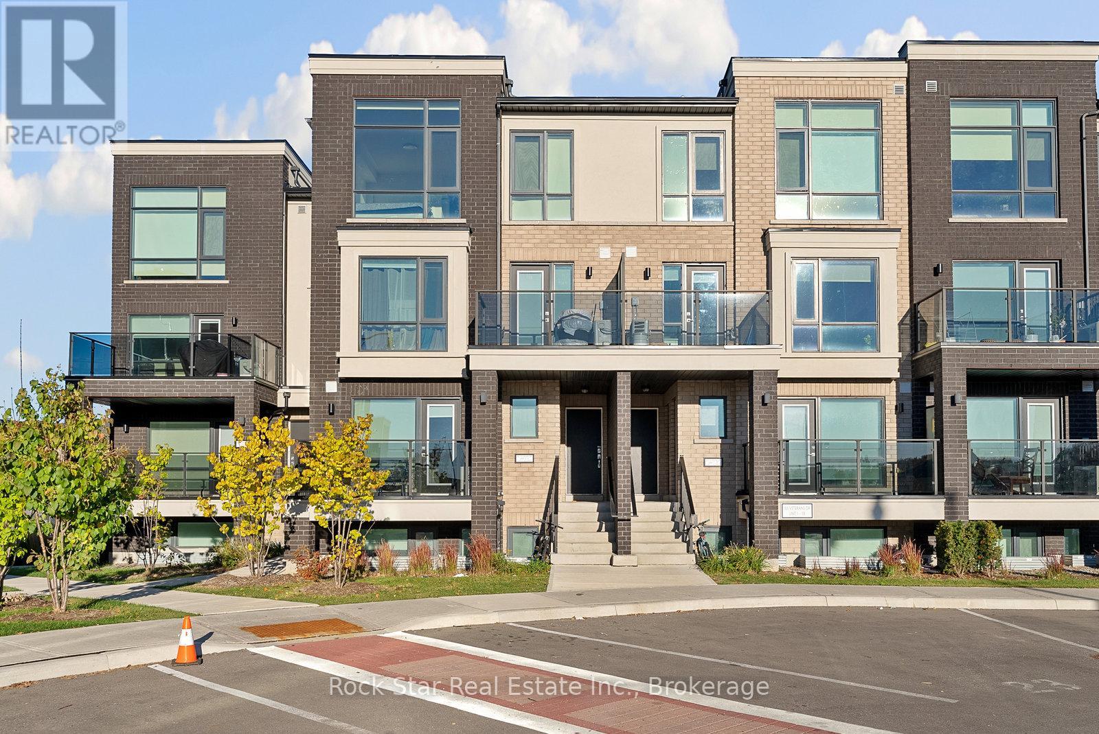 Primary image of 5 - 185 VETERANS DRIVE|Brampton (Northwest Brampton), Ontario L7A5L2