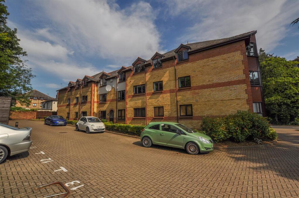 Additional image 9 of Brooklands Court, St Albans