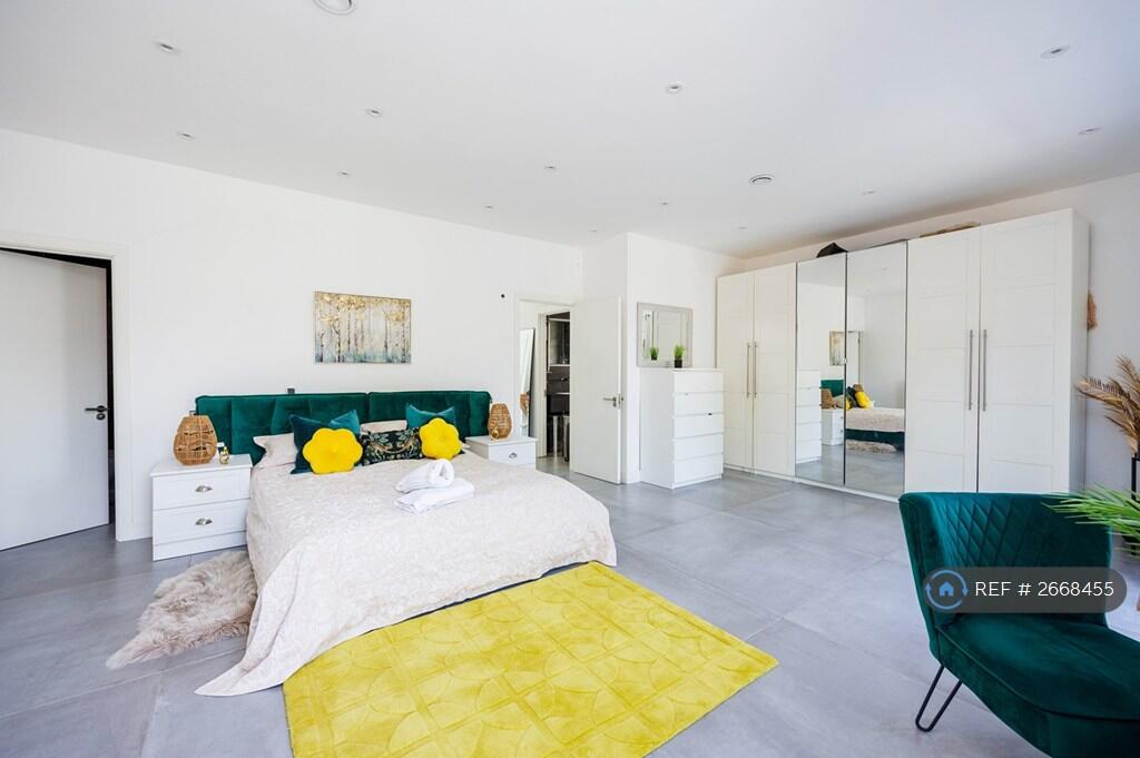 Additional image 14 of Charmouth Road, St. Albans, AL1