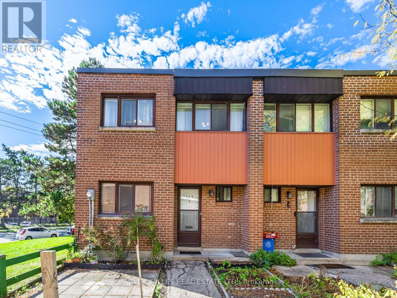 Primary image of 1 - 394 DRIFTWOOD AVENUE|Toronto (Black Creek), Ontario M3N2P2