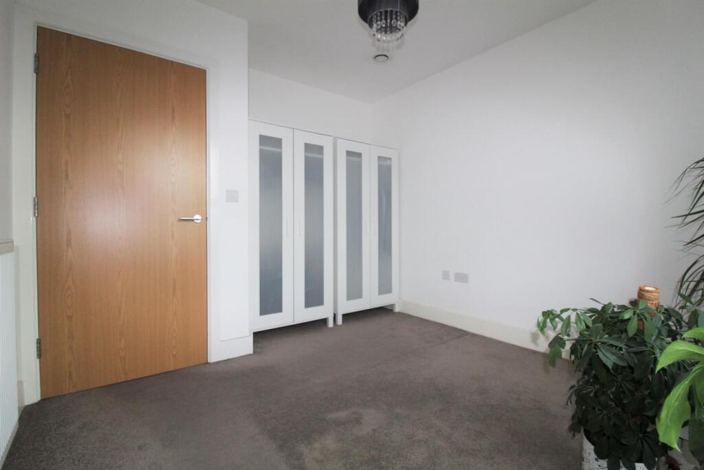 Additional image 4 of Serra House, St Albans