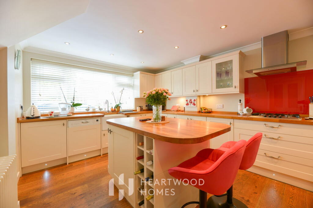 Additional image 7 of St. Vincent Drive, St. Albans, AL1 5SJ