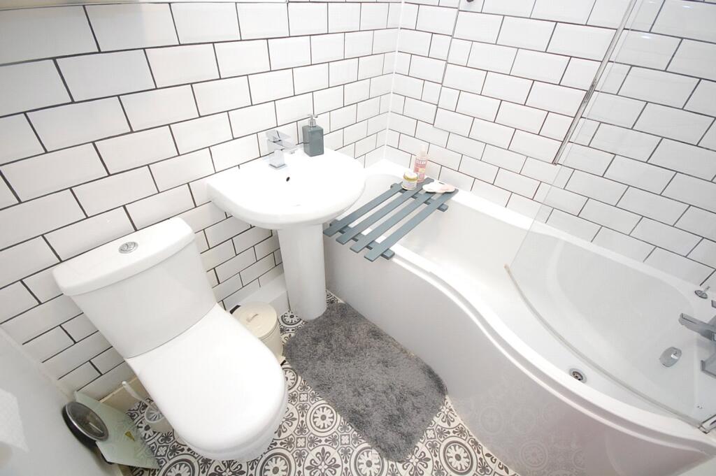 Additional image 4 of Esslemont Avenue, Rosemount, City Centre, Aberdeen, AB25