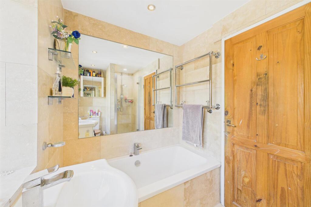 Additional image 10 of Benbow Close, St. Albans AL1