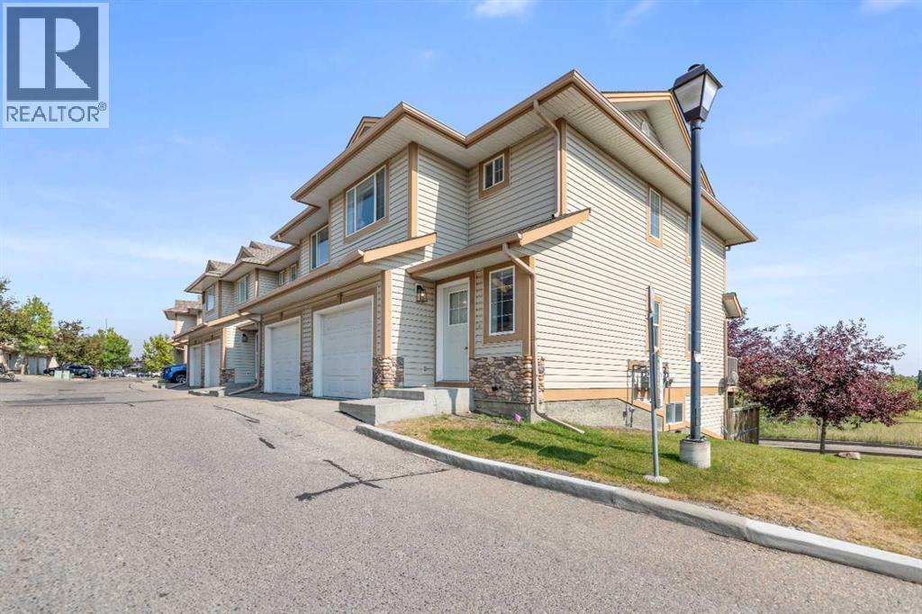 4 Citadel Point NW|Calgary, Alberta T3G5L2