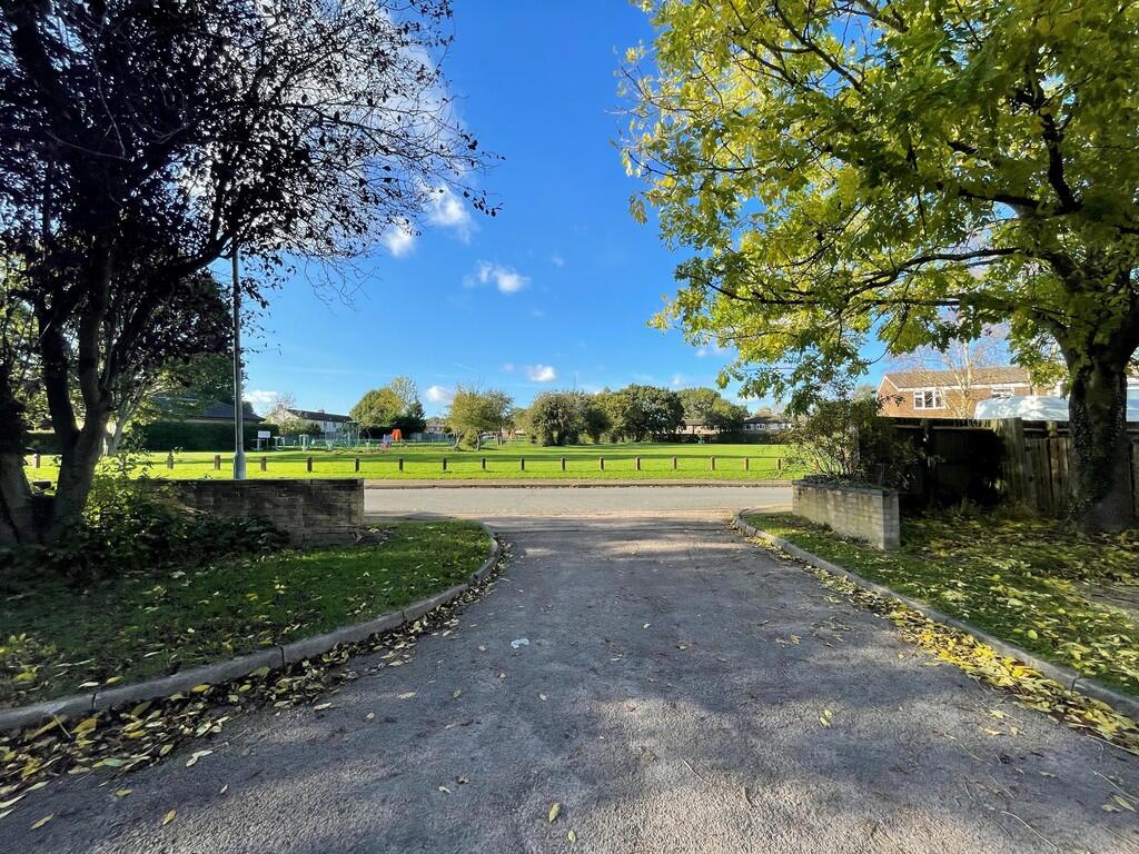 Additional image 12 of Hollyfield, Hatfield