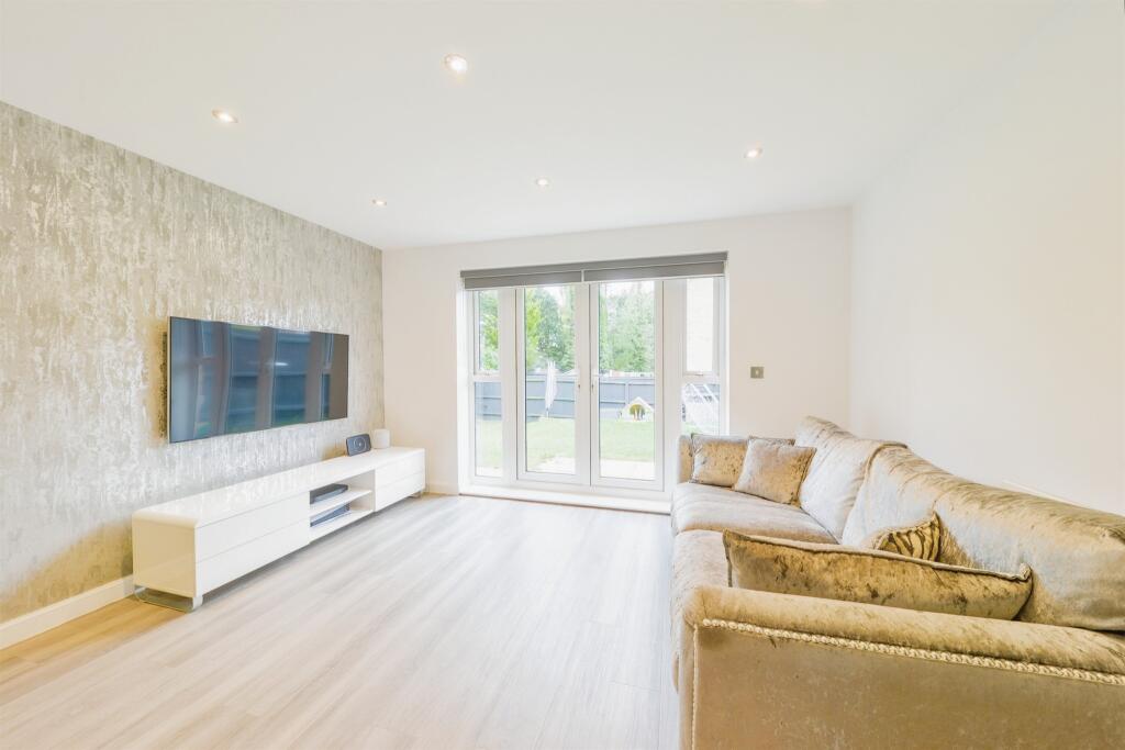 Additional image 3 of Peregrine Way, Hatfield