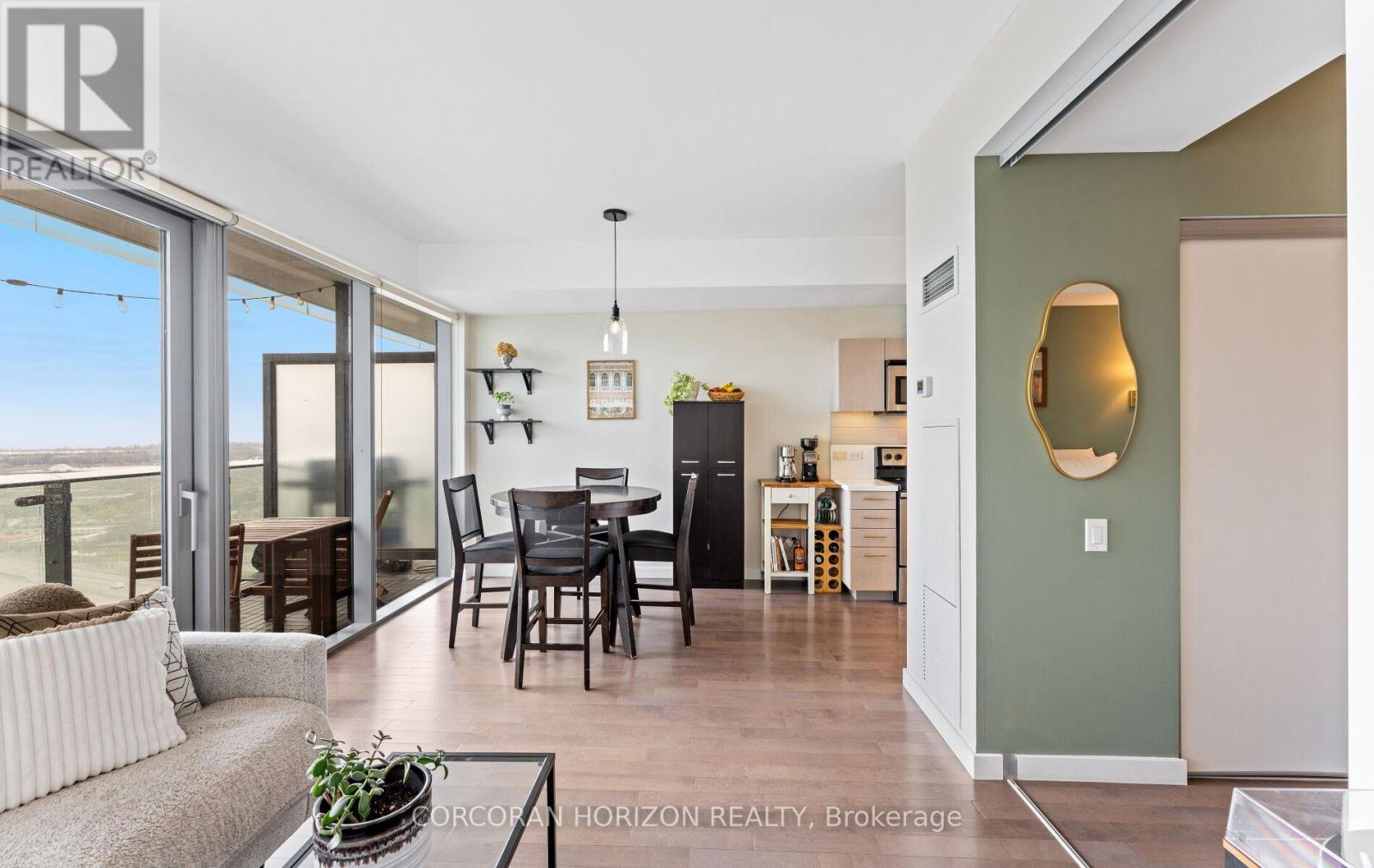 Property image for 2105 - 70 DISTILLERY LANE|Toronto (Waterfront Communities), Ontario M5A0E3