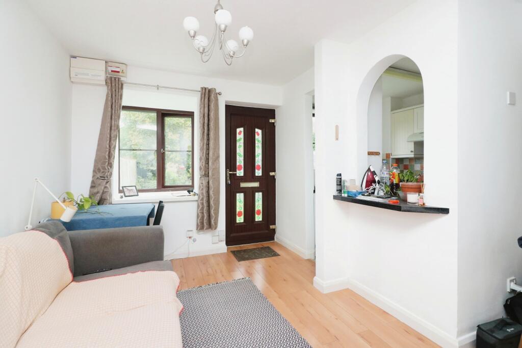 Additional image 3 of Mercers Row, St Albans, AL1