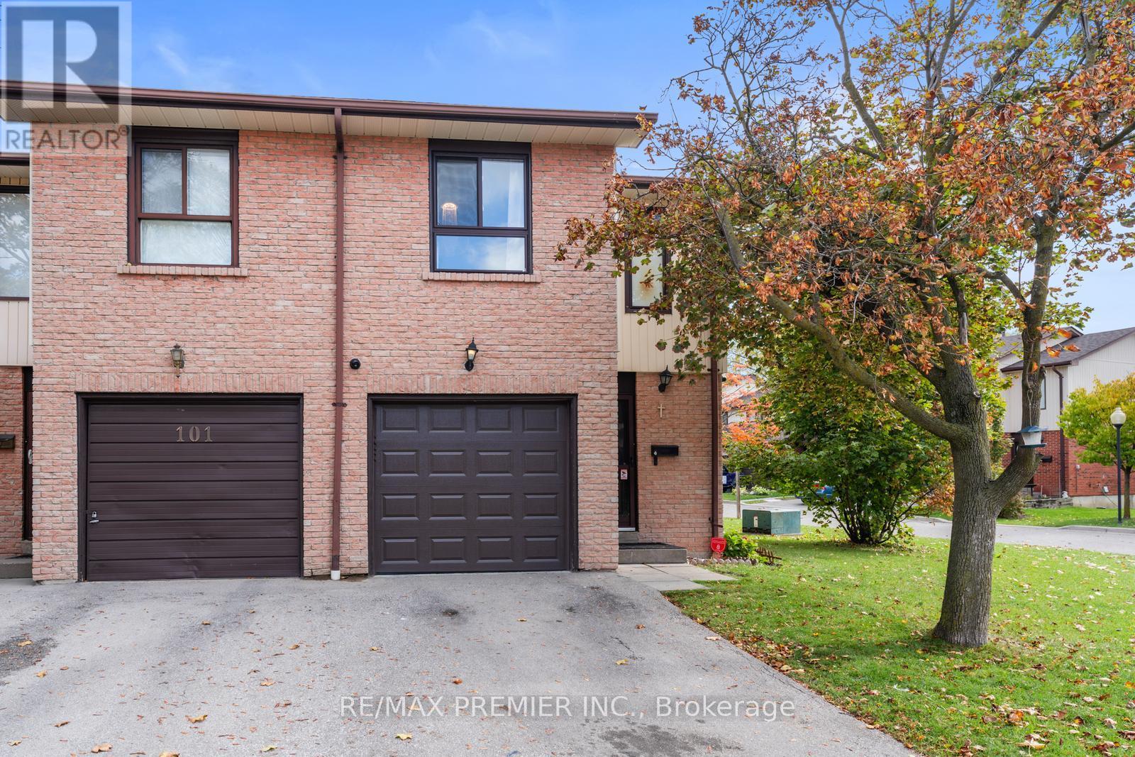 102 DAWSON CRESCENT|Brampton (Brampton North), Ontario L6V3M6