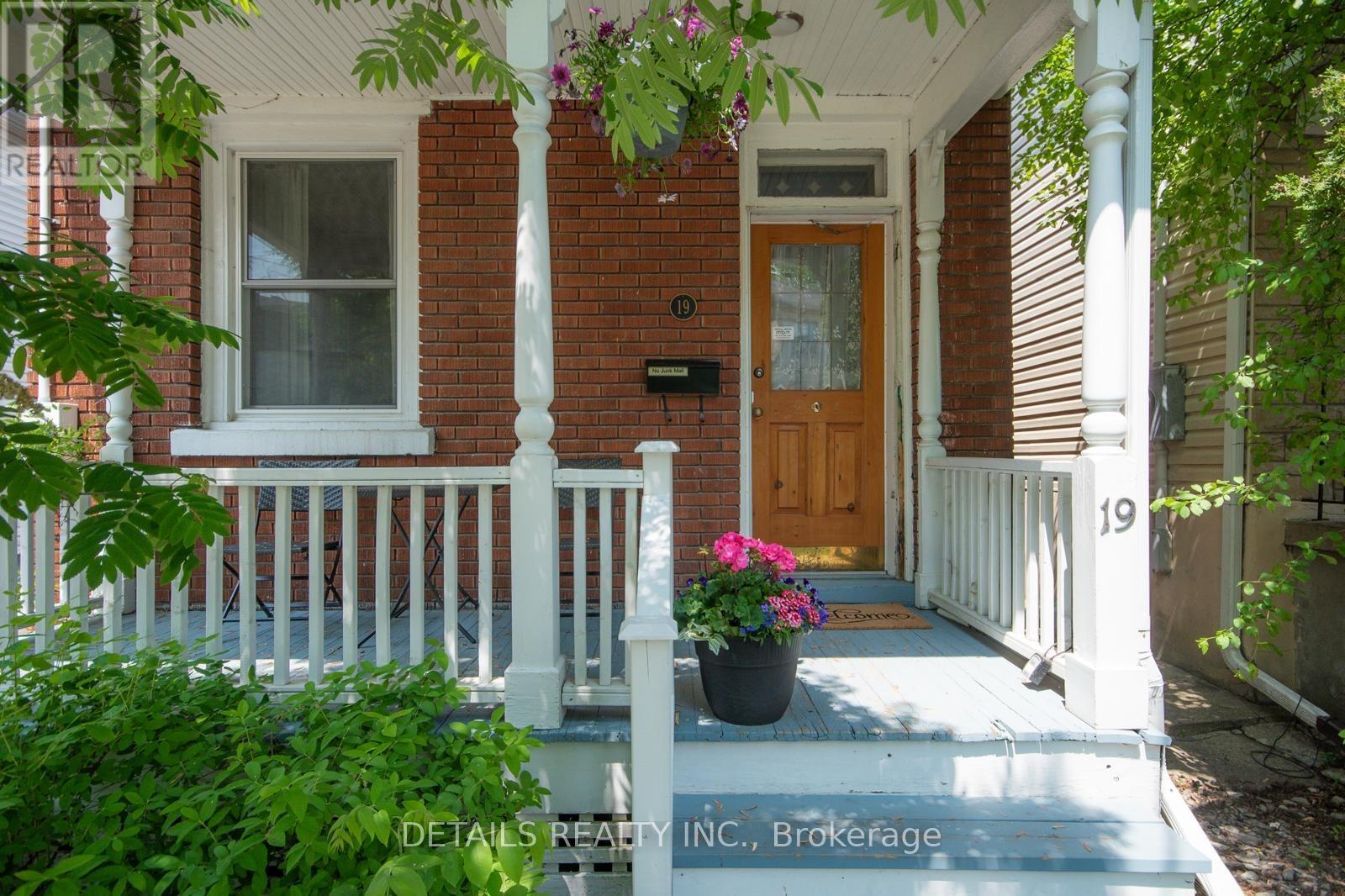 Primary image of 19 GOULD STREET|Ottawa, Ontario K1Y2P1