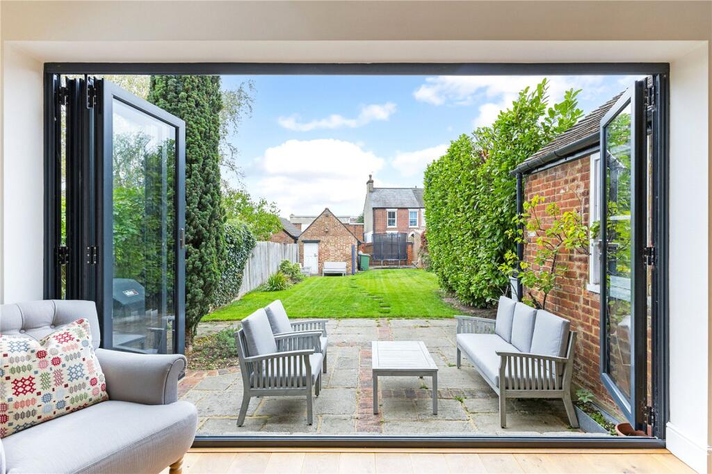 Additional image 9 of Ridgmont Road, St. Albans, Hertfordshire, AL1