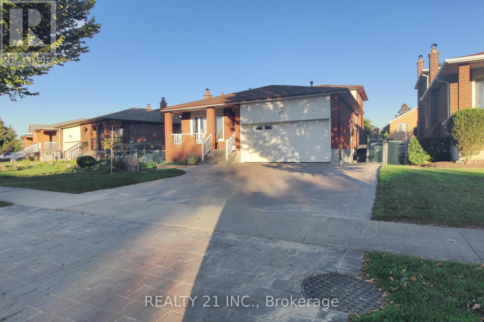 Property image for 27 JARDINE STREET|Brampton (Northgate), Ontario L6S3H2