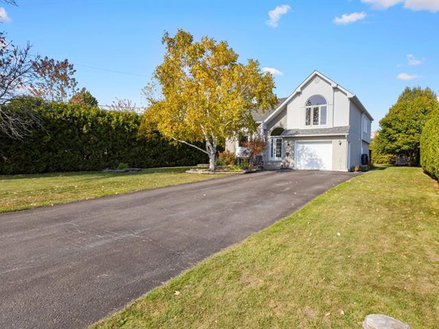 Primary image of 1687 Rue Charles-Aubert|Terrebonne (Lachenaie), Quebec J6W3R5