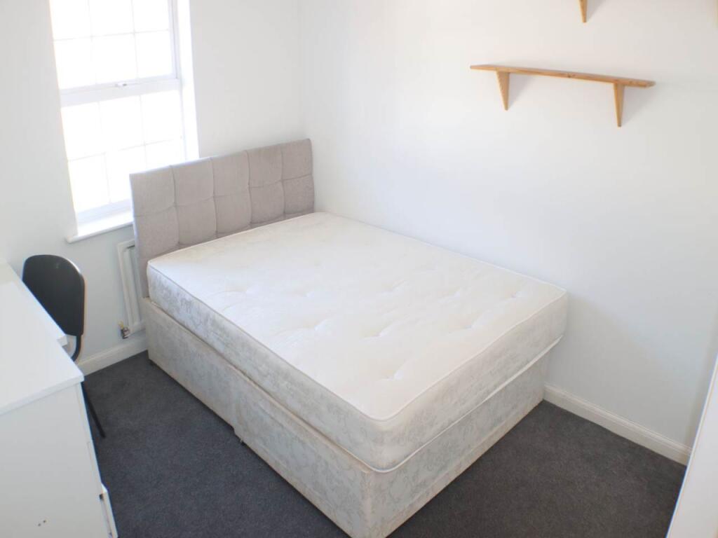 Additional image 8 of Errington Close, Hatfield, Hertfordshire