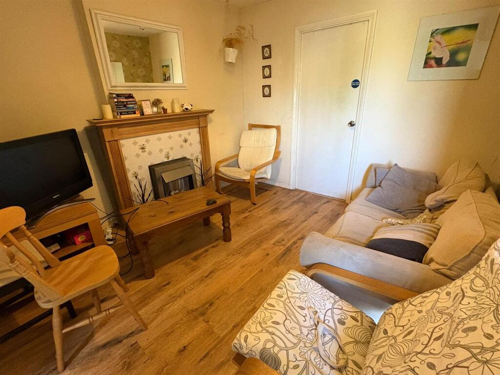 Additional image 17 of Bradshaws, Hatfield