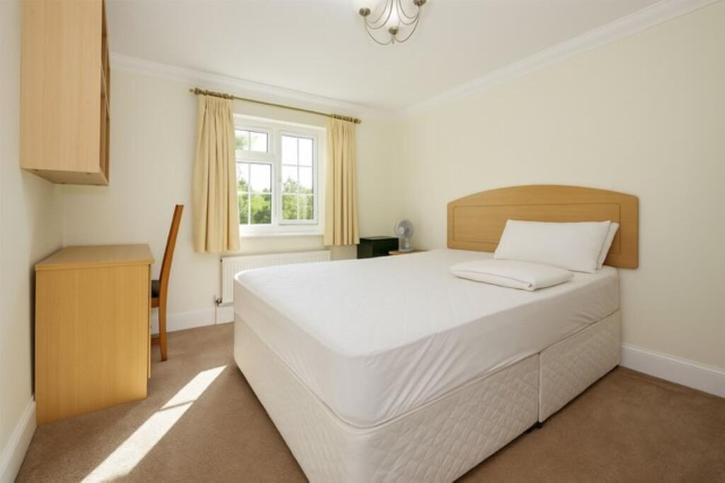 Additional image 12 of Charmouth Road, St. Albans