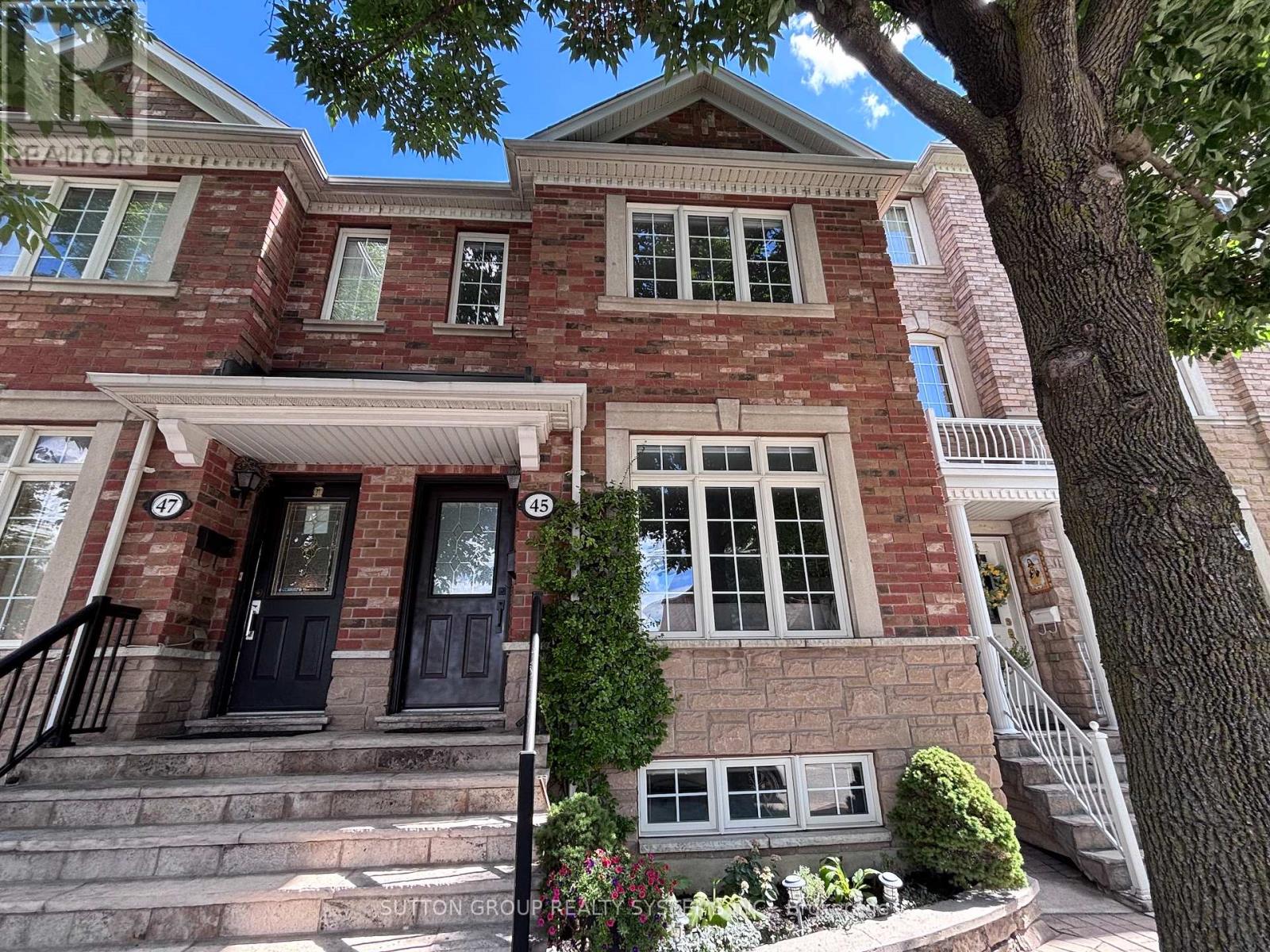 Property image for 45 ALGARVE CRESCENT|Toronto (Weston-Pellam Park), Ontario M6N5E7