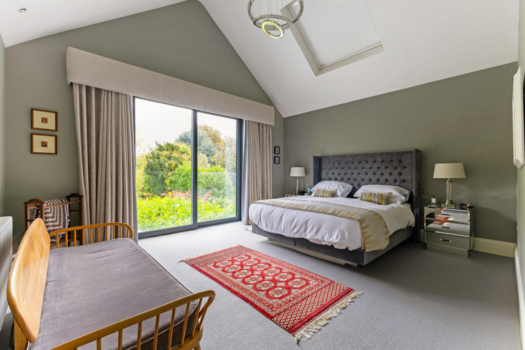 Additional image 10 of Battlefield Road, St. Albans, AL1