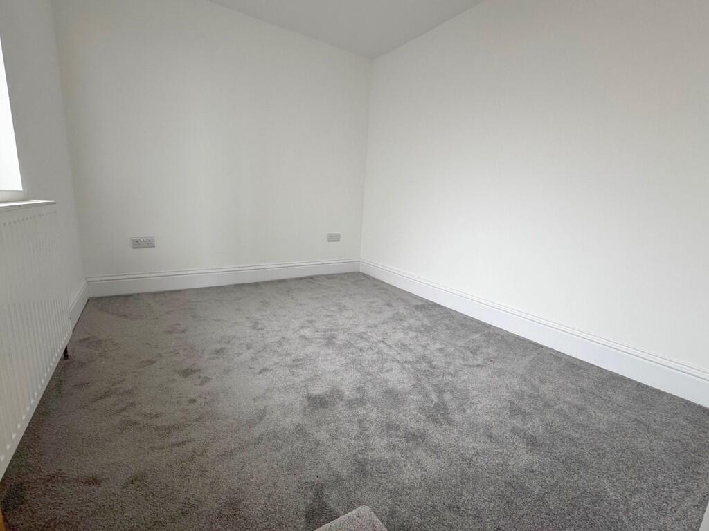 Additional image 7 of Frogmore, St. Albans