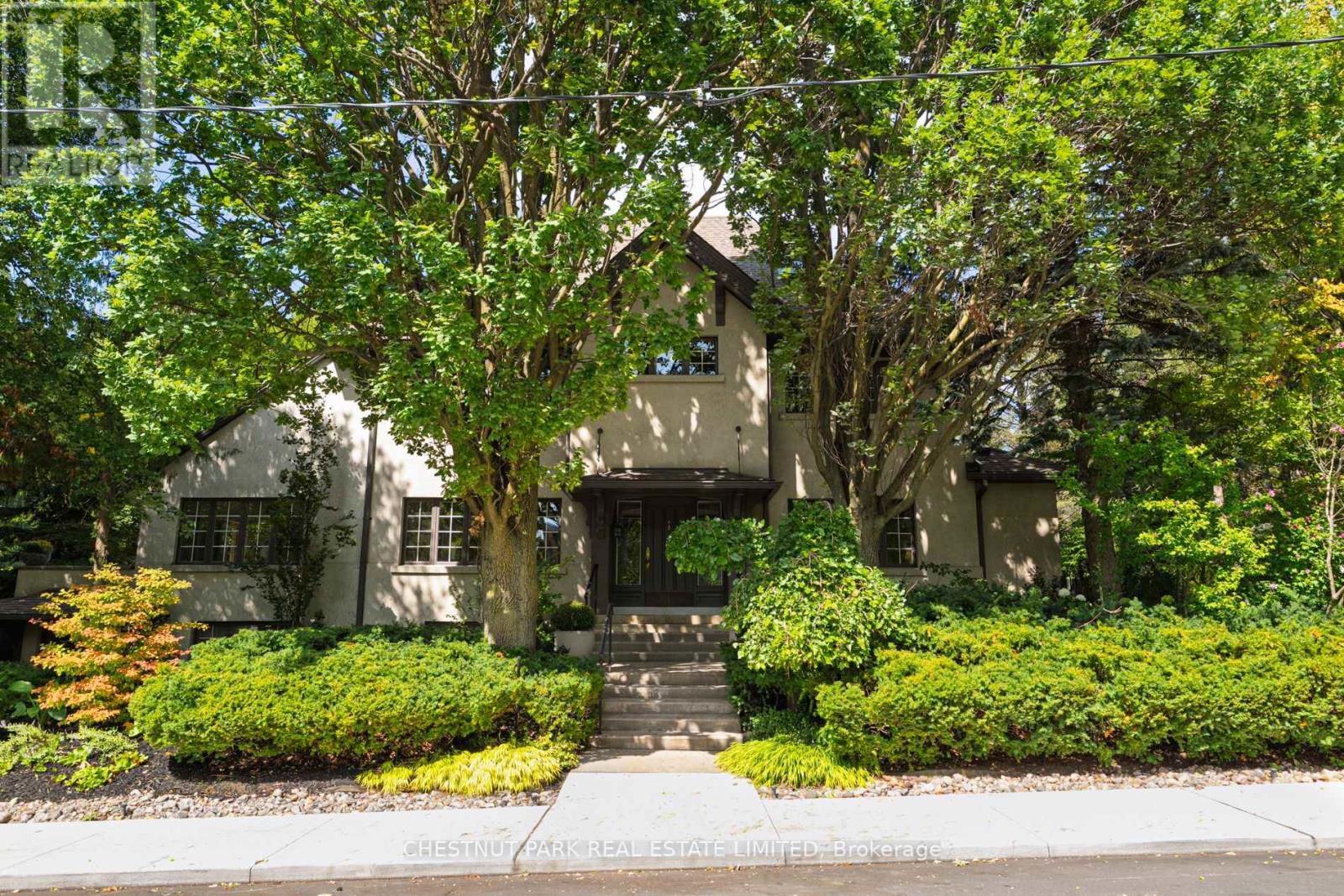 Primary image of 24 DINNICK CRESCENT|Toronto (Lawrence Park South), Ontario M4N1L5