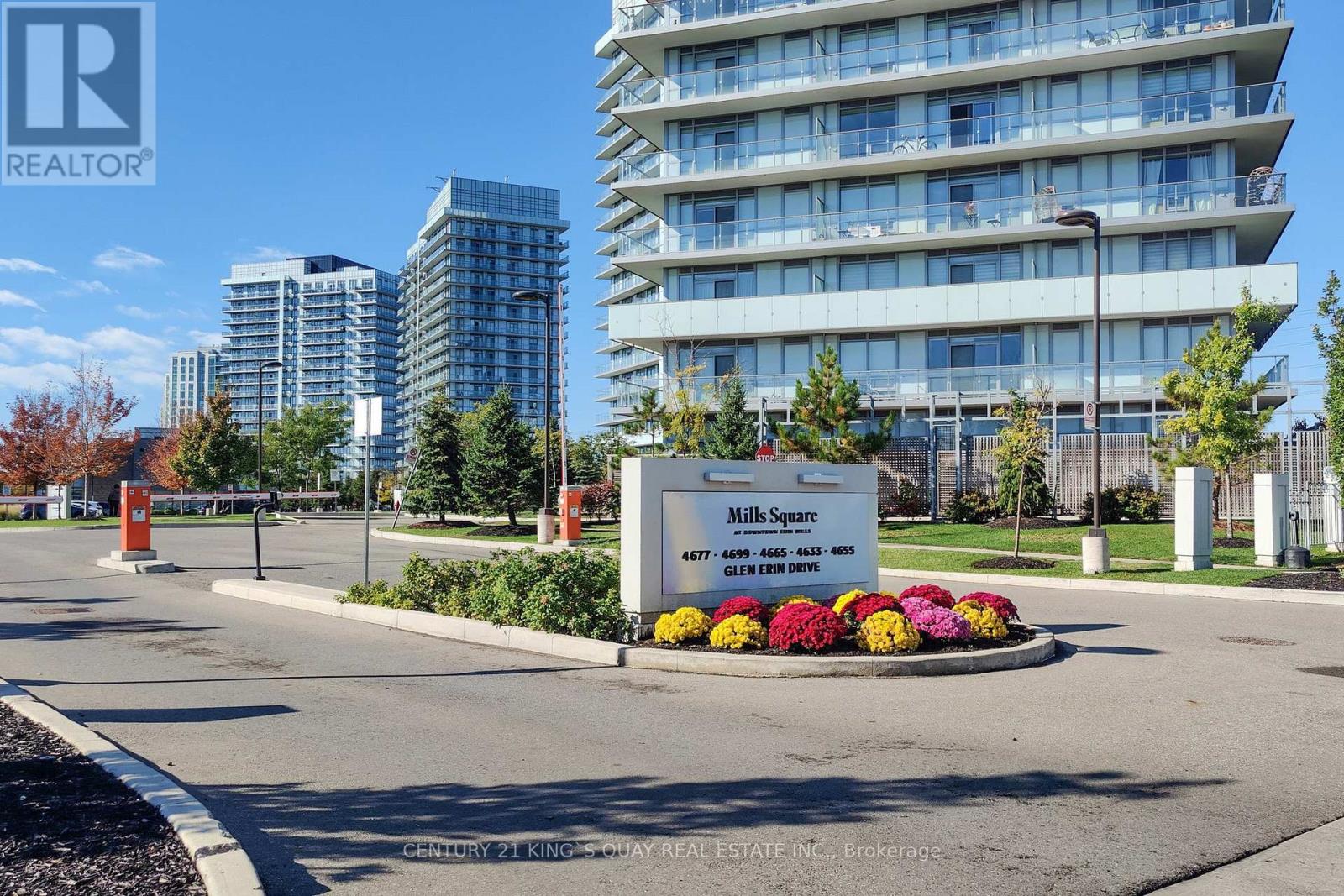 Primary image of 705 - 4677 GLEN ERIN DRIVE|Mississauga (Central Erin Mills), Ontario L5M2E3