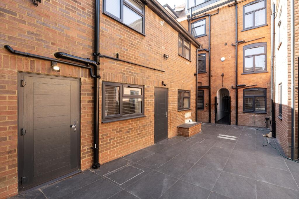 Additional image 9 of London Road St Albans AL1