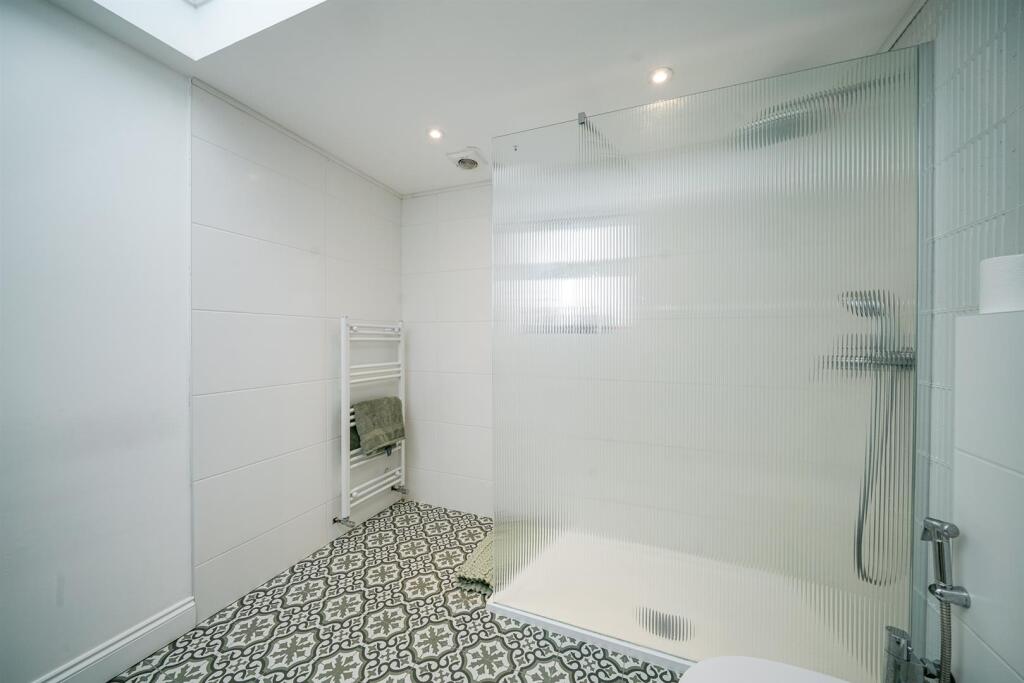 Additional image 20 of Brampton Road, St. Albans