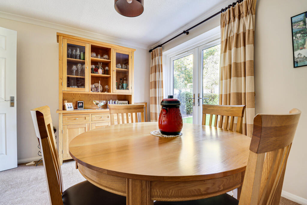 Additional image 5 of Old Orchard, Park Street, St Albans, AL2