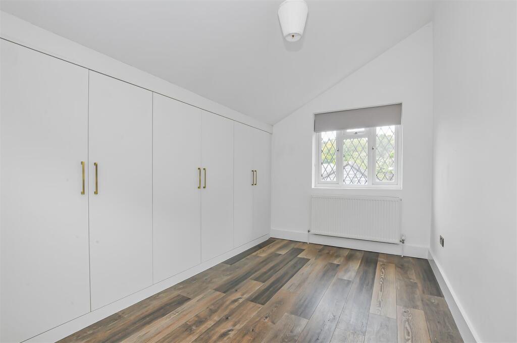 Additional image 12 of Hazel Road, Park Street, St. Albans