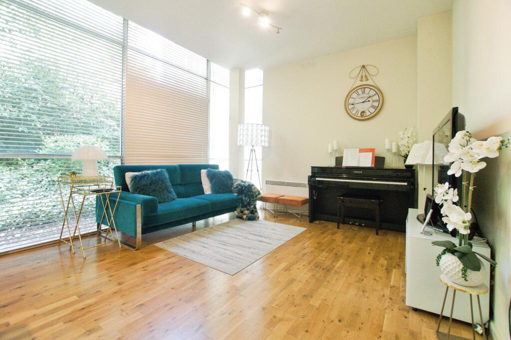 Additional image 3 of Newsom Place, St Albans, AL1