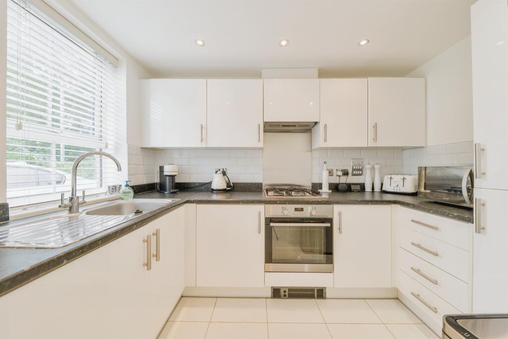 Additional image 5 of Peregrine Way, Hatfield