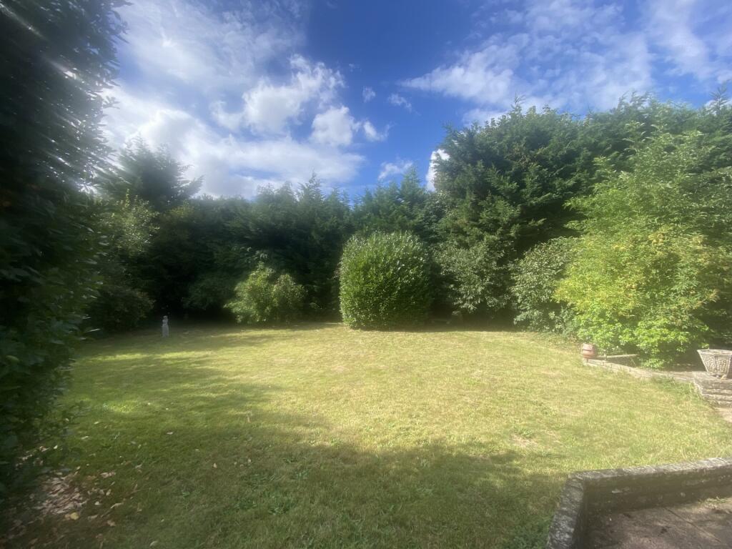 Additional image 2 of Cherry Tree Avenue, London Colney, AL2