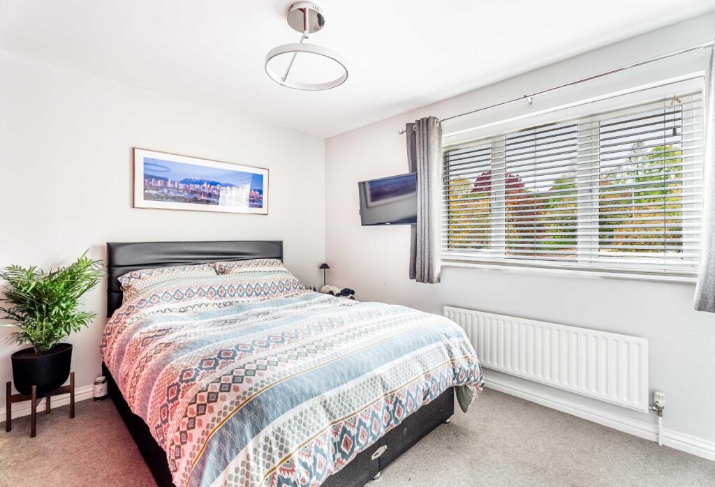 Additional image 8 of Orient Close, St. Albans, Hertfordshire, AL1