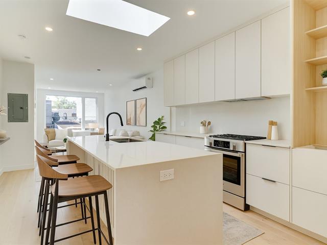 Property image for 7472 Av. De Chateaubriand|Montréal (Villeray/Saint-Michel/Parc-Extension), Quebec H2R2L9