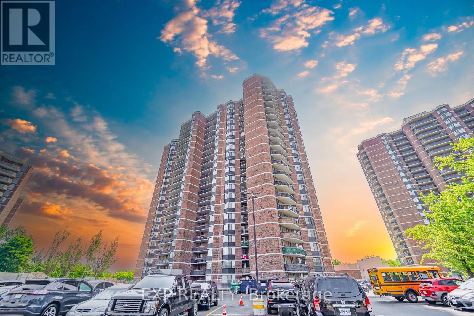 Property image for 901 - 236 ALBION ROAD|Toronto (Elms-Old Rexdale), Ontario M9W6A6