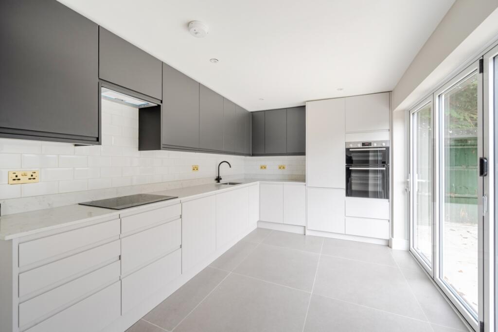 Additional image 20 of Wych Elms St. Albans AL2