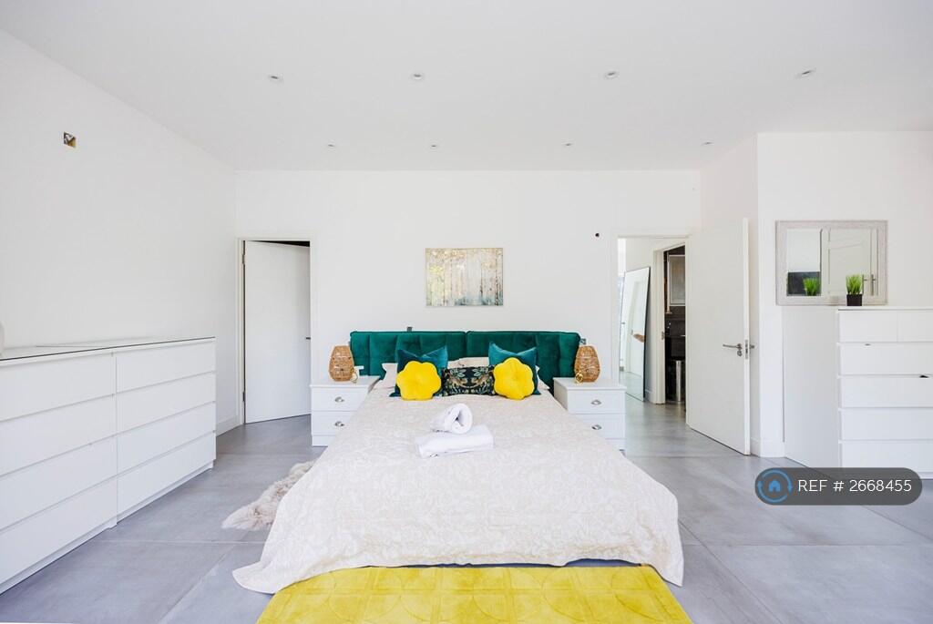 Additional image 13 of Charmouth Road, St. Albans, AL1