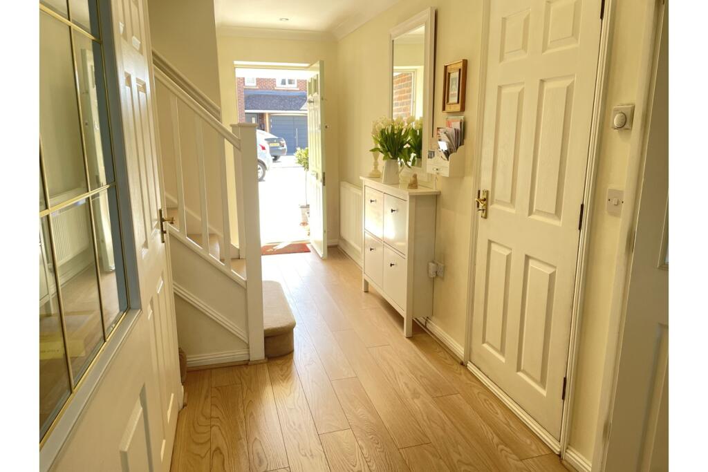 Additional image 3 of Bluebell Way, Hatfield, AL10