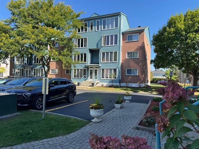 Property image for 931 Boul. Jean-Paul-Vincent|#1|Longueuil (Le Vieux-Longueuil), Quebec J4G1V1