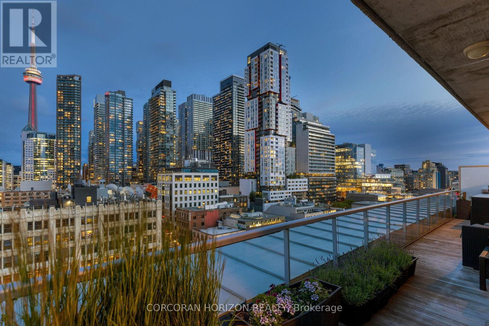 Primary image of PH4 - 169 JOHN STREET|Toronto (Kensington-Chinatown), Ontario M5T1X3